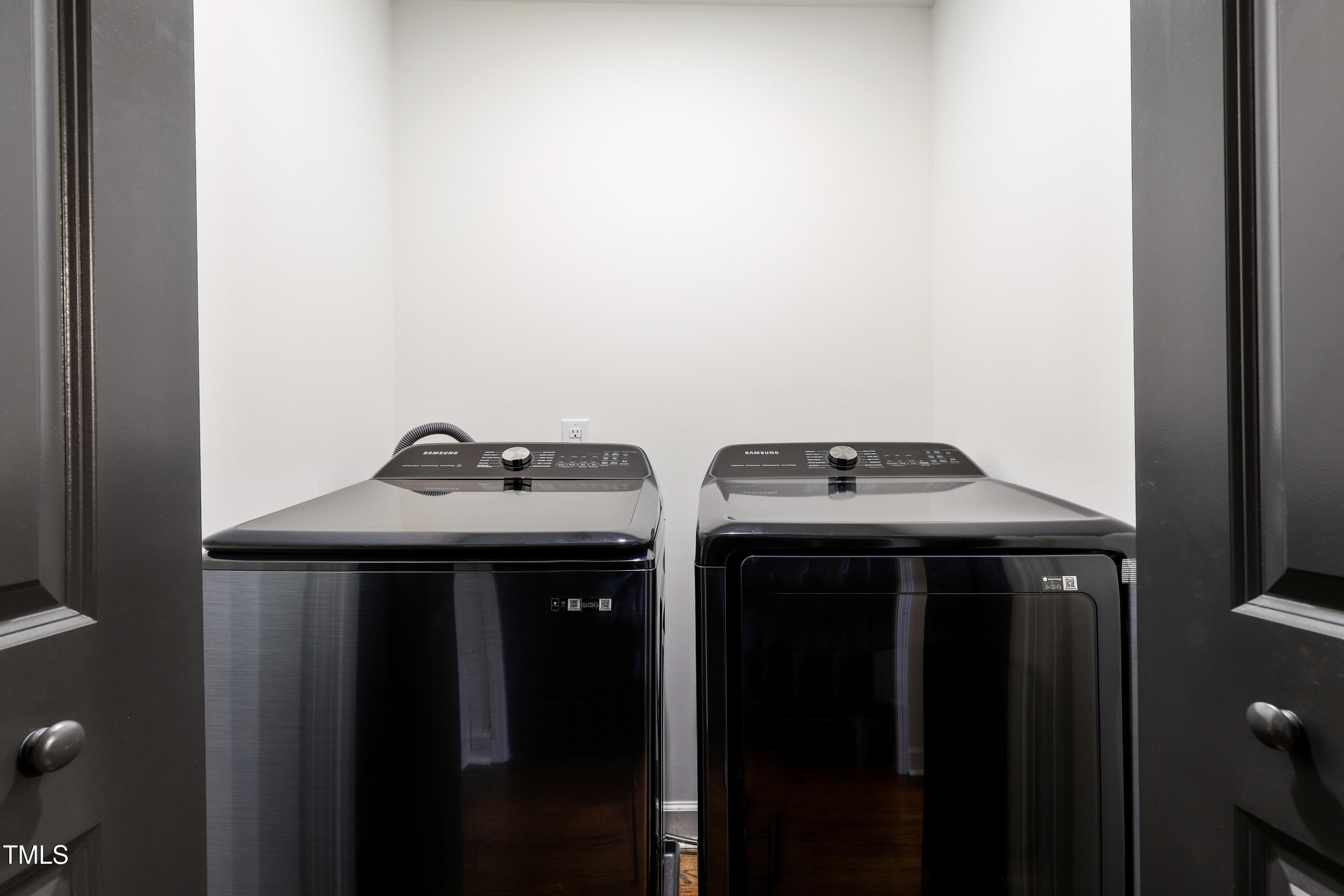 217 Northfield Drive Raleigh, NC 27609 - Photo 27 of 40 28