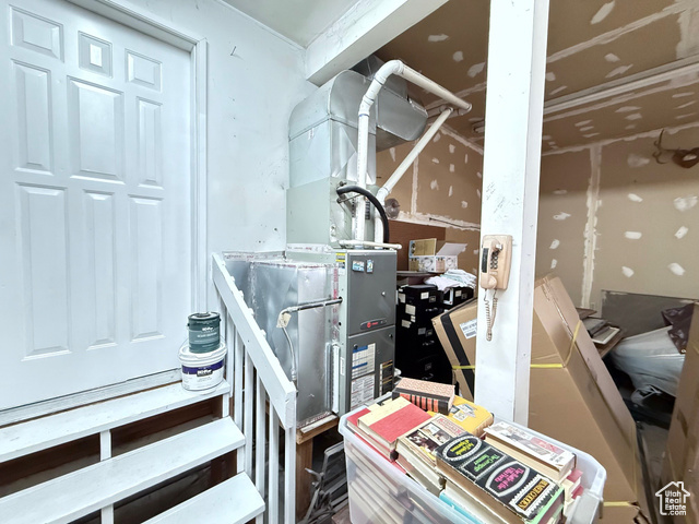 389 West 500 South Provo, UT 84601 - Photo 15 of 30 Door into the West Unit from the Garage