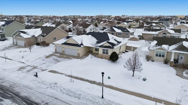 $515,000 | 3648 Pierce Street South, Fargo, ND 58104