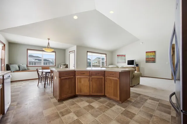 $515,000 | 3648 Pierce Street South, Fargo, ND 58104