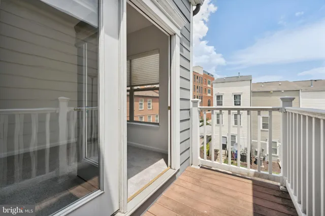 $2,000 | 17 South Exeter Street, Unit 161, Baltimore, MD 21202