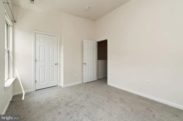 $2,000 | 17 South Exeter Street, Unit 161, Baltimore, MD 21202