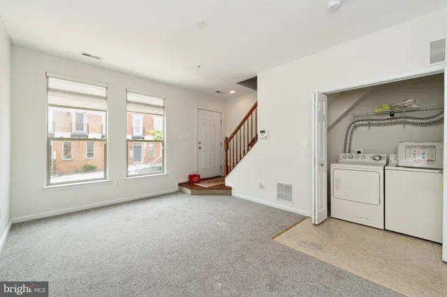 $2,000 | 17 South Exeter Street, Unit 161, Baltimore, MD 21202