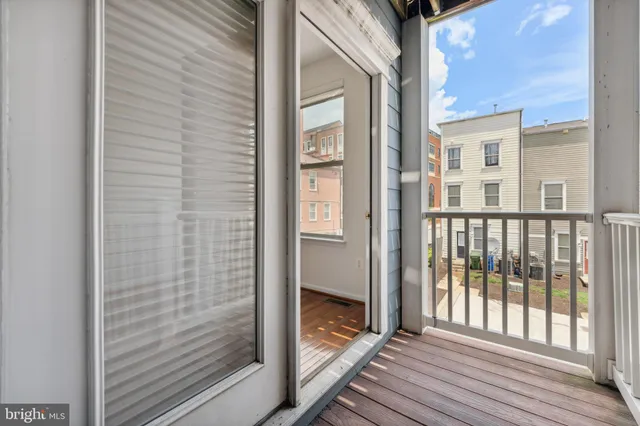 $2,000 | 17 South Exeter Street, Unit 161, Baltimore, MD 21202