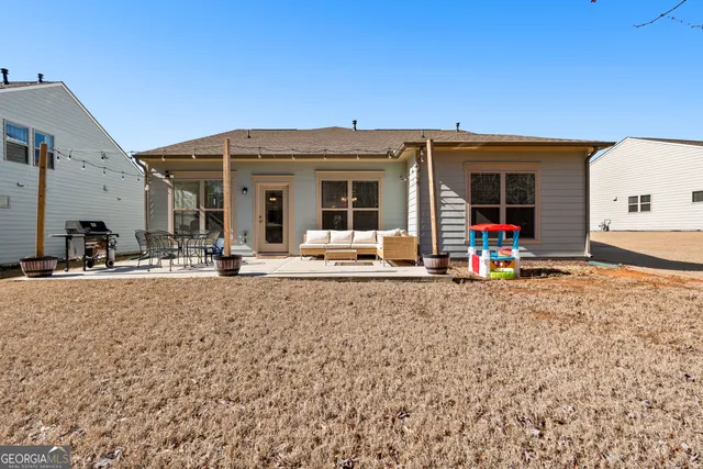 $565,000 | 116 Stamford Avenue, Peachtree City, GA 30269