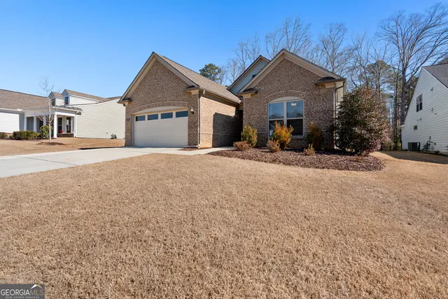 $565,000 | 116 Stamford Avenue, Peachtree City, GA 30269