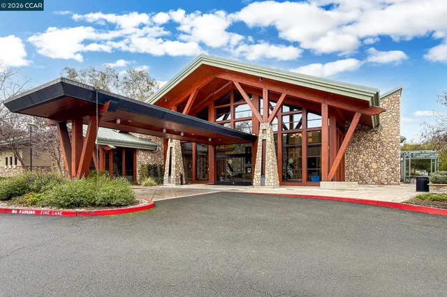 $479,900 | 1388 Rockledge Lane, Unit 4, Walnut Creek, CA 94595