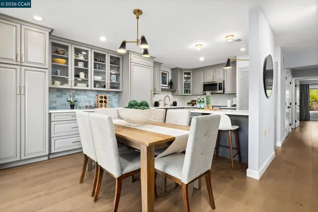 $479,900 | 1388 Rockledge Lane, Unit 4, Walnut Creek, CA 94595