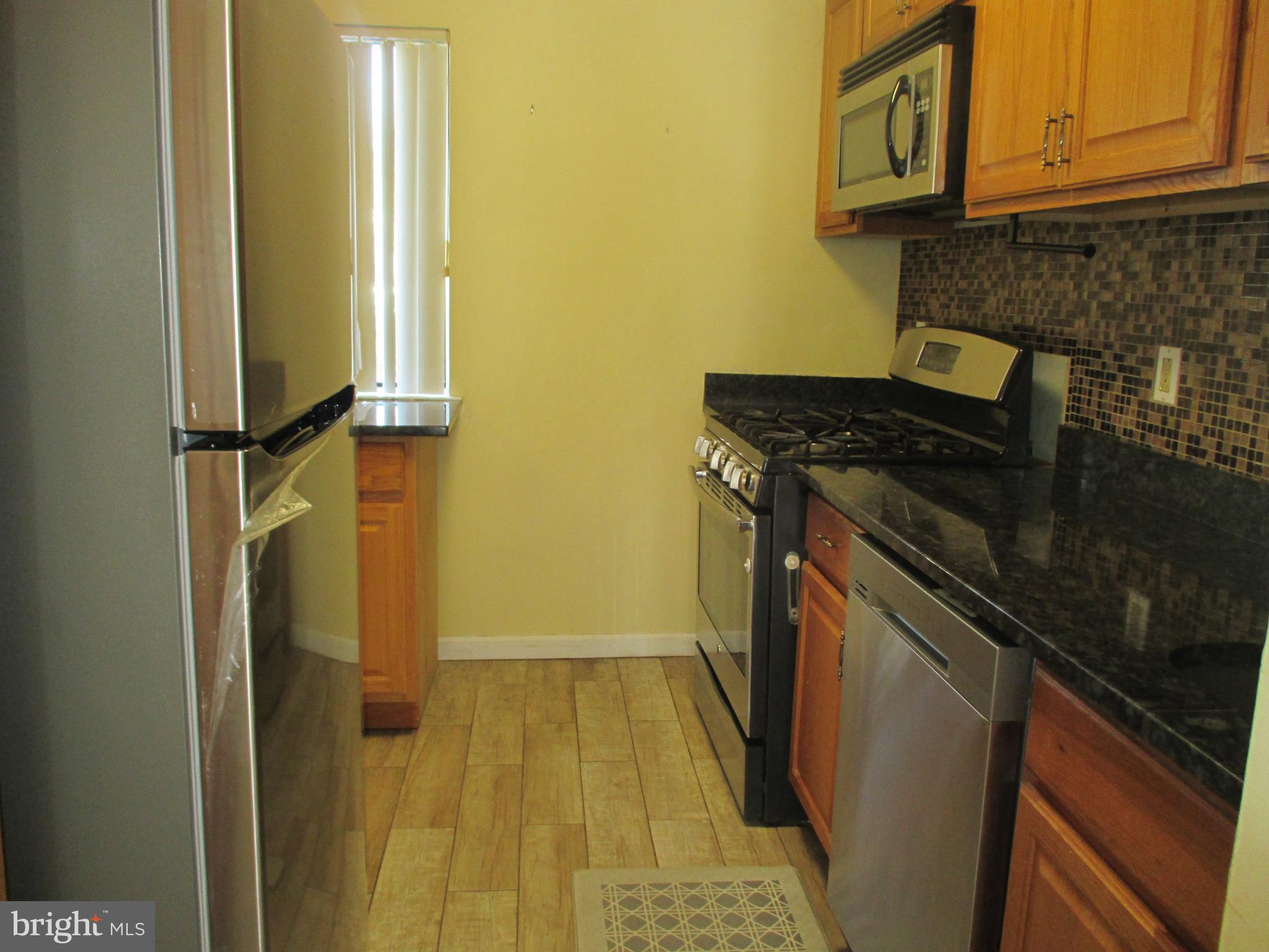 14 Chatham Court Hightstown, NJ 08520 - Photo 12 of 40