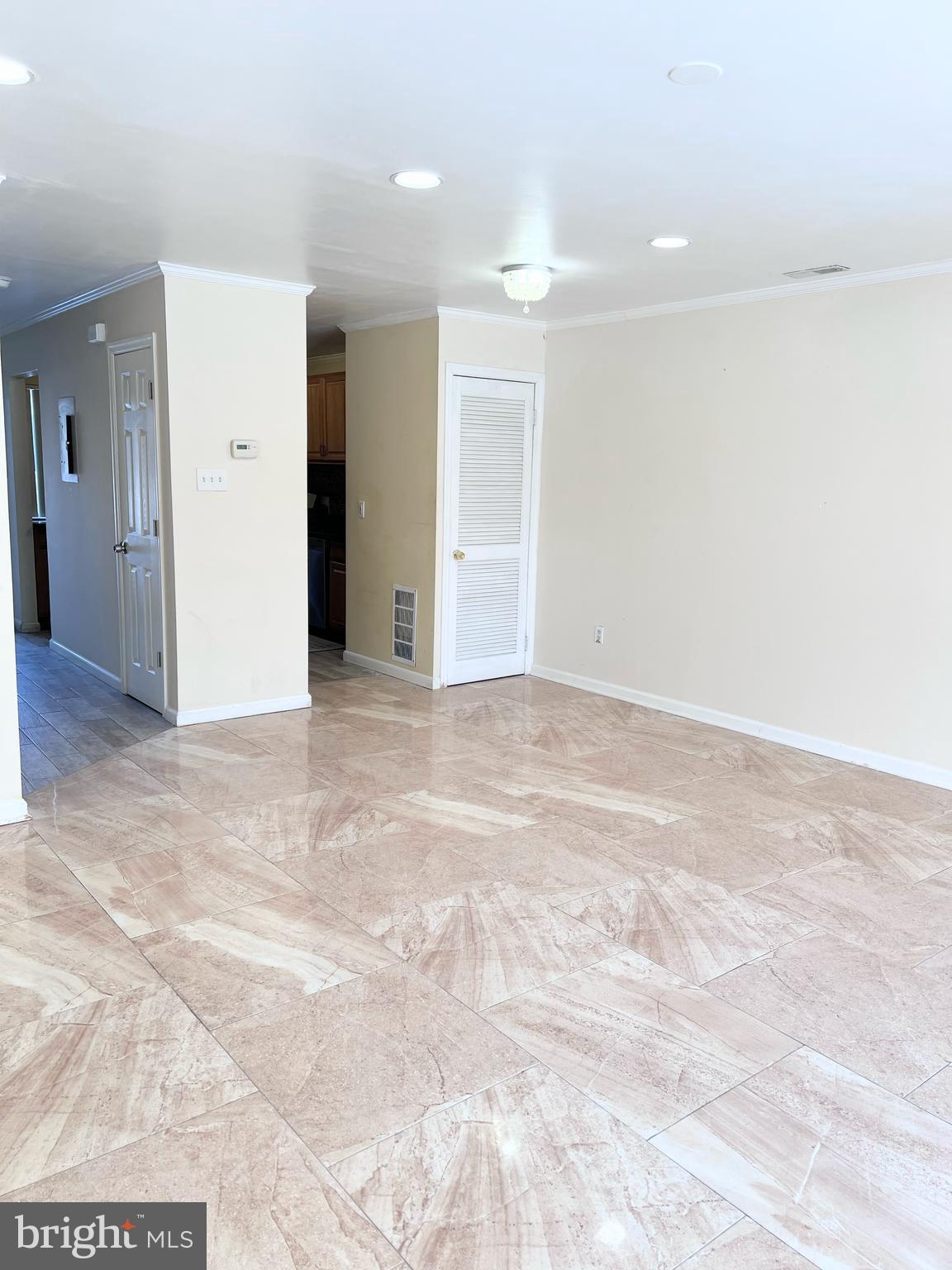 14 Chatham Court Hightstown, NJ 08520 - Photo 14 of 40