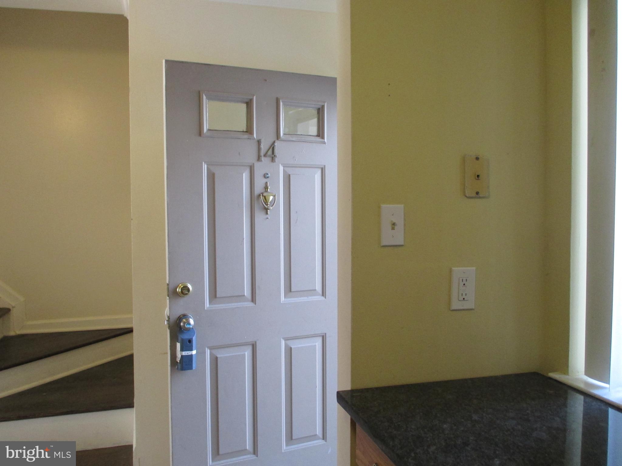 14 Chatham Court Hightstown, NJ 08520 - Photo 3 of 40