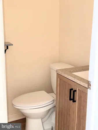 $325,000 | 14 Chatham Court, Hightstown, NJ 08520