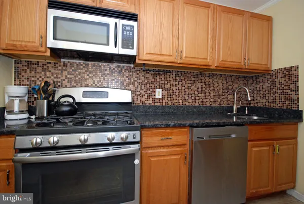 $325,000 | 14 Chatham Court, Hightstown, NJ 08520