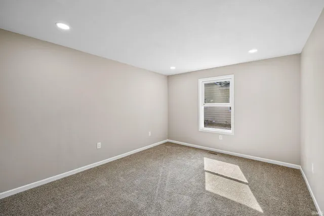 $215,000 | 414 West Superior Street, Osceola, IN 46561