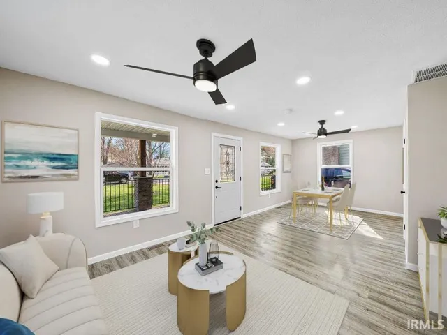 $215,000 | 414 West Superior Street, Osceola, IN 46561