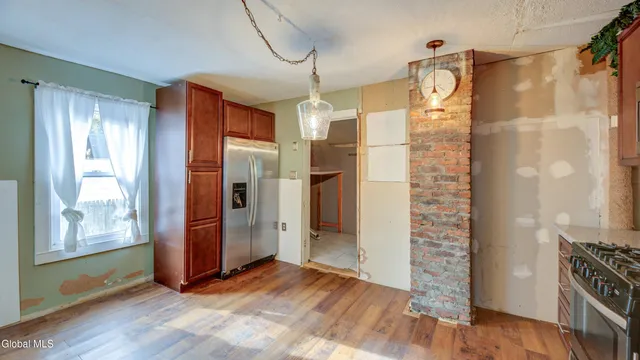 $99,999 | 587 Lower Allen Street, Hudson Falls, NY 12839