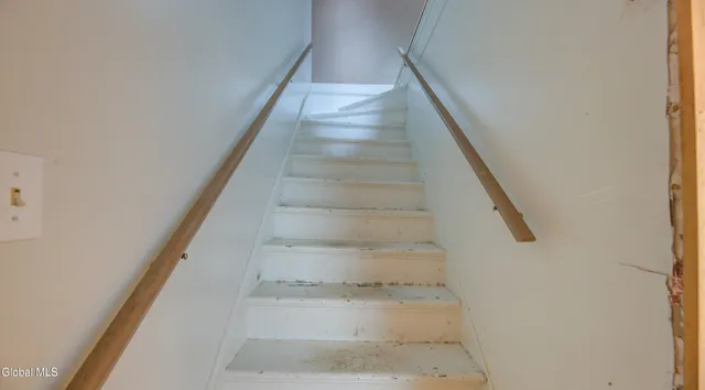 $99,999 | 587 Lower Allen Street, Hudson Falls, NY 12839