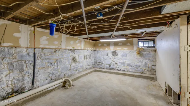 $99,999 | 587 Lower Allen Street, Hudson Falls, NY 12839