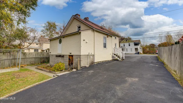 $99,999 | 587 Lower Allen Street, Hudson Falls, NY 12839