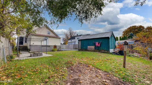 $99,999 | 587 Lower Allen Street, Hudson Falls, NY 12839