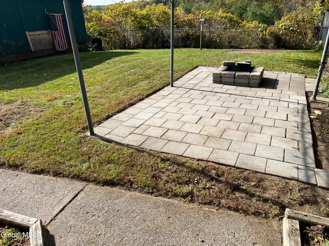 $99,999 | 587 Lower Allen Street, Hudson Falls, NY 12839