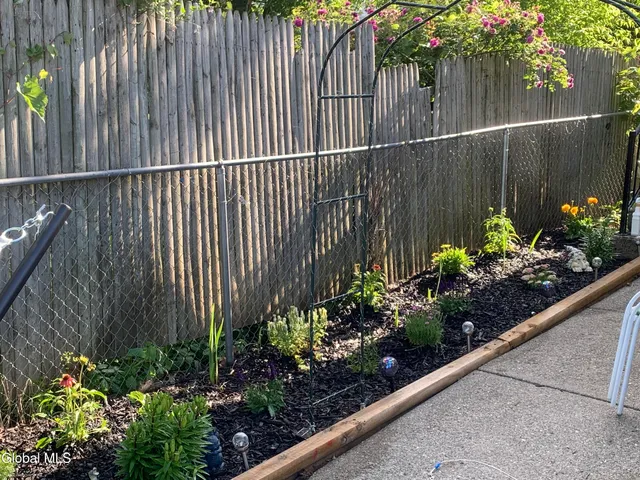 $99,999 | 587 Lower Allen Street, Hudson Falls, NY 12839