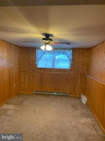 a view of entryway and hall