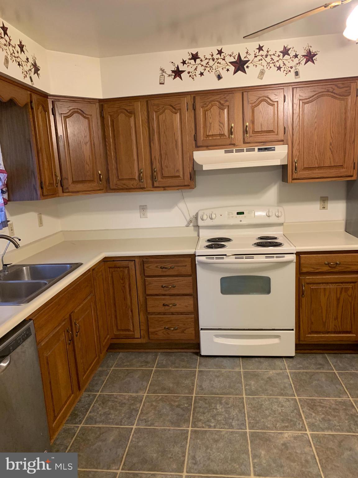 222 Smith Road Shippensburg, PA 17257 - Photo 4 of 24