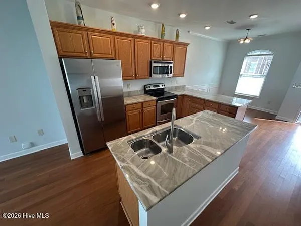 $1,600 | 7620 High Market Street, Unit 6, Sunset Beach, NC 28468