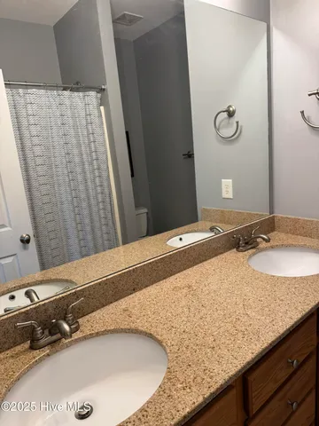 $1,700 | 7620 High Market Street, Unit 6, Sunset Beach, NC 28468