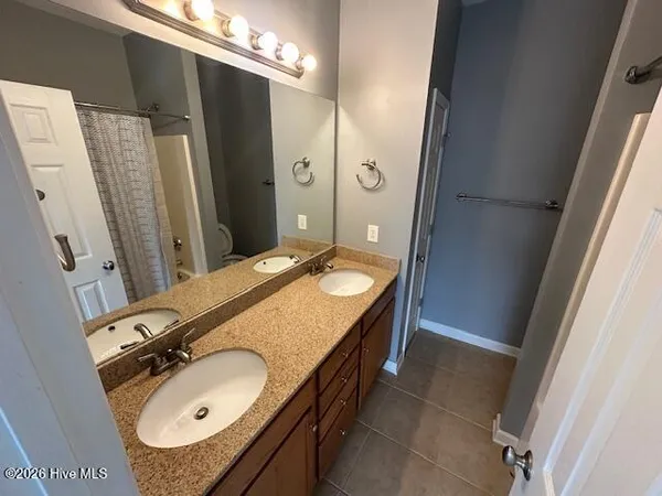 $1,600 | 7620 High Market Street, Unit 6, Sunset Beach, NC 28468
