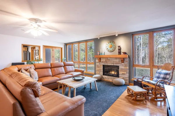 $315,000 | 1 Dogwood, Wisconsin Dells, WI 53965