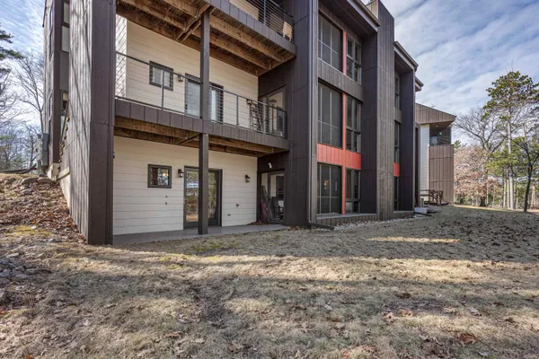 $315,000 | 1 Dogwood, Wisconsin Dells, WI 53965