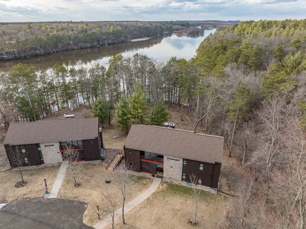 $315,000 | 1 Dogwood, Wisconsin Dells, WI 53965