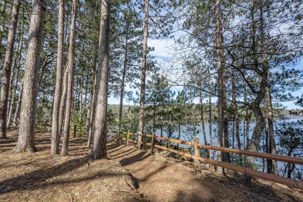 $299,000 | 1 Dogwood, Wisconsin Dells, WI 53965