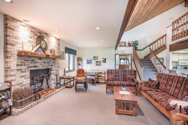 $315,000 | 1 Dogwood, Wisconsin Dells, WI 53965