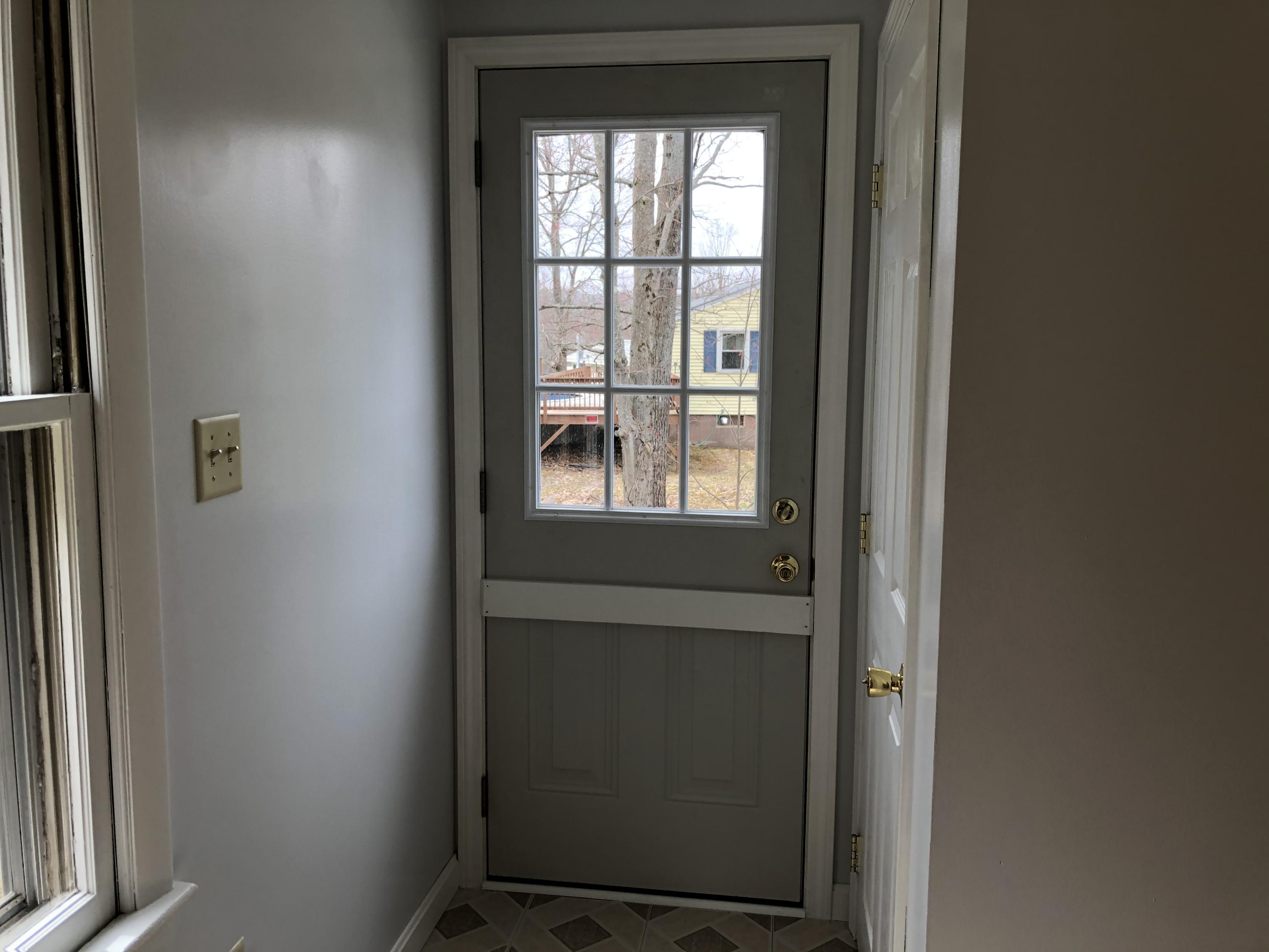 79 Sherburne Street Springvale, ME 04083 - Photo 10 of 22 7