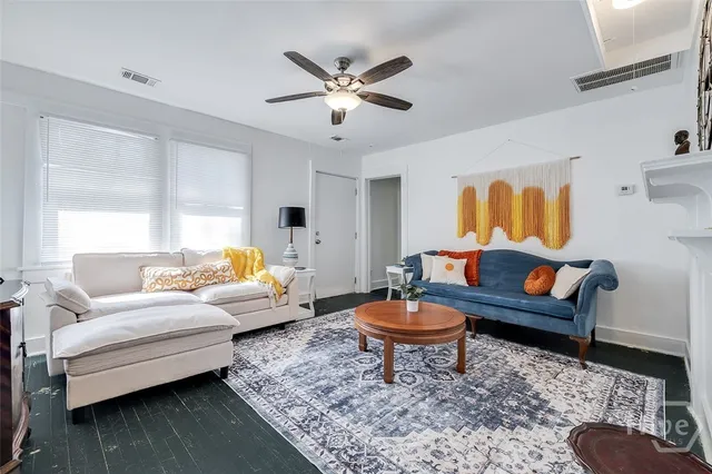 $2,000 | 1317 East 38th Street, Savannah, GA 31404