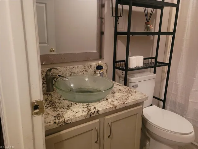 $259,900 | 596 Colleen Drive, Thomasville, NC 27360