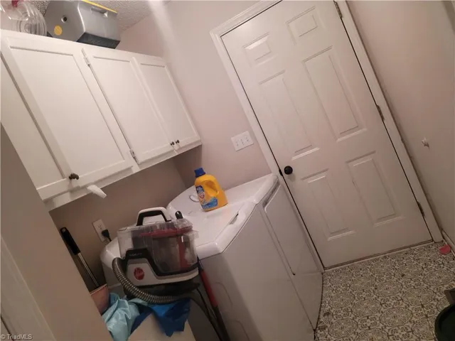 $259,900 | 596 Colleen Drive, Thomasville, NC 27360