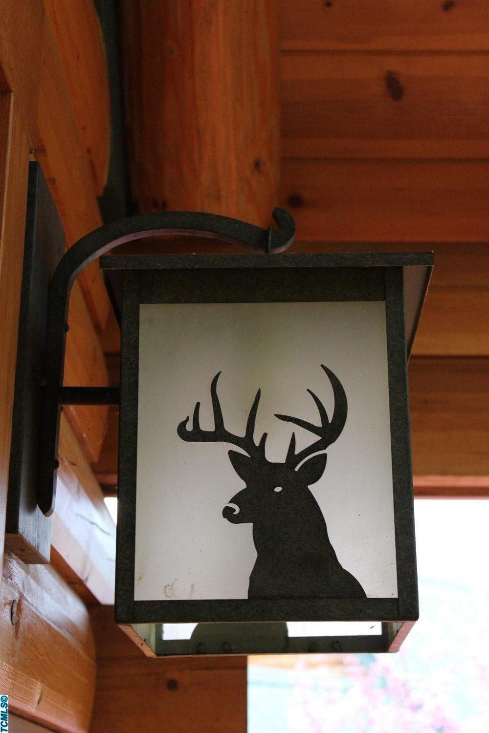 44514 Buckhorn Trail Three Rivers, CA 93271 - Photo 27 of 36 Deer lantern on right side of front door