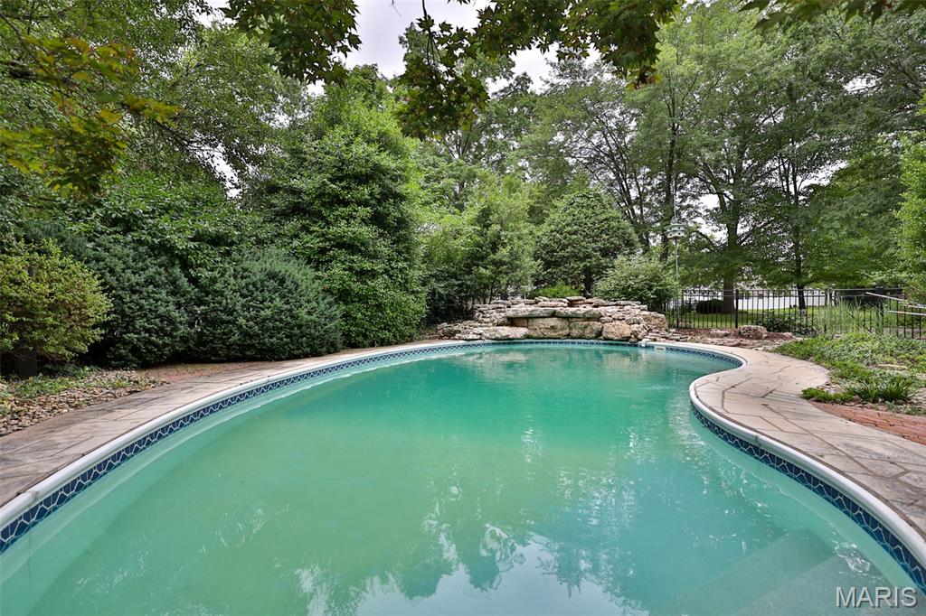 1000 Schwarz Road Edwardsville, IL 62025 - Photo 25 of 96