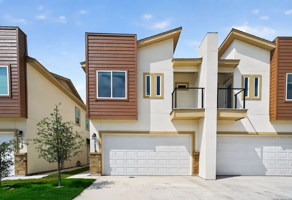 $2,450 | 127 Ave Ventana, San Antonio, TX 78256
