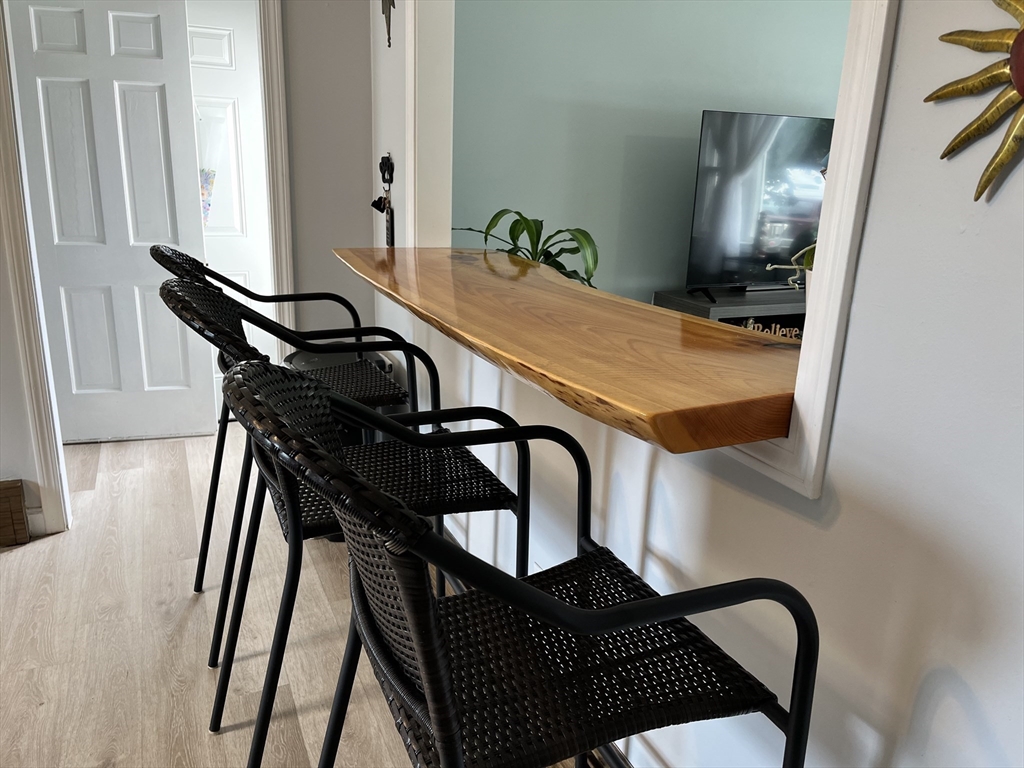61 Harding Road Fairhaven, MA 02719 - Photo 7 of 29 Gallery Image 7