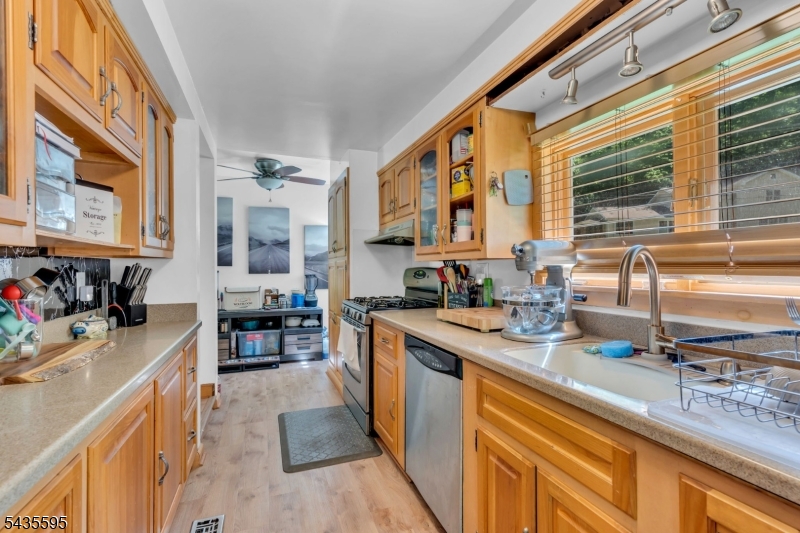 145 Millbrook Road Washington, NJ 07882 - Photo 14 of 39
