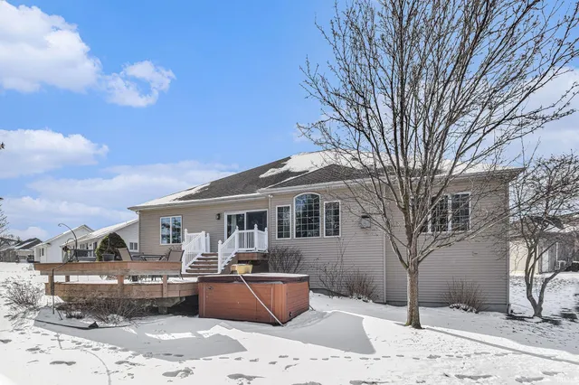 $495,000 | 1963 Pheasant Ridge Drive, Warsaw, IN 46580