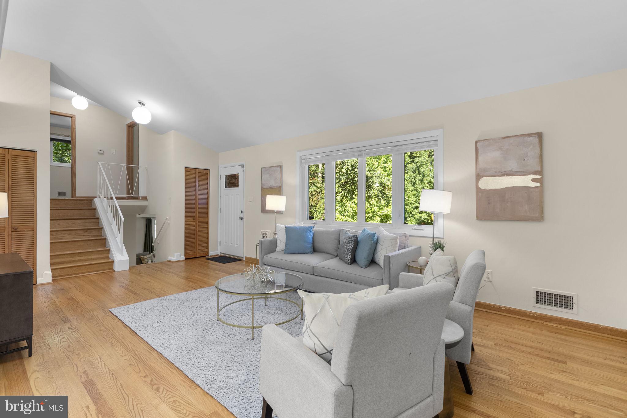 8810 Spring Valley Road Chevy Chase, MD 20815 - Photo 4 of 28 Gallery Image 4