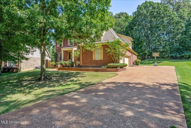 $440,000 | 4788 Bon Jour Drive, Nesbit, MS 38651