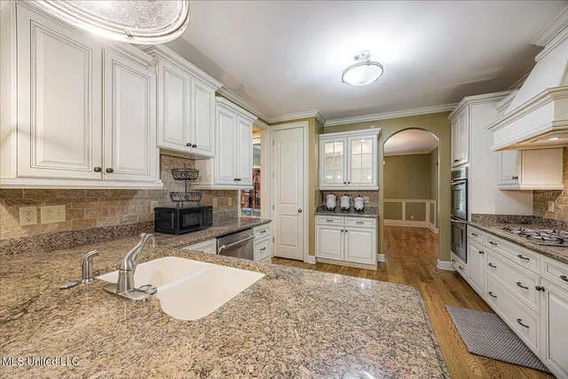 $440,000 | 4788 Bon Jour Drive, Nesbit, MS 38651