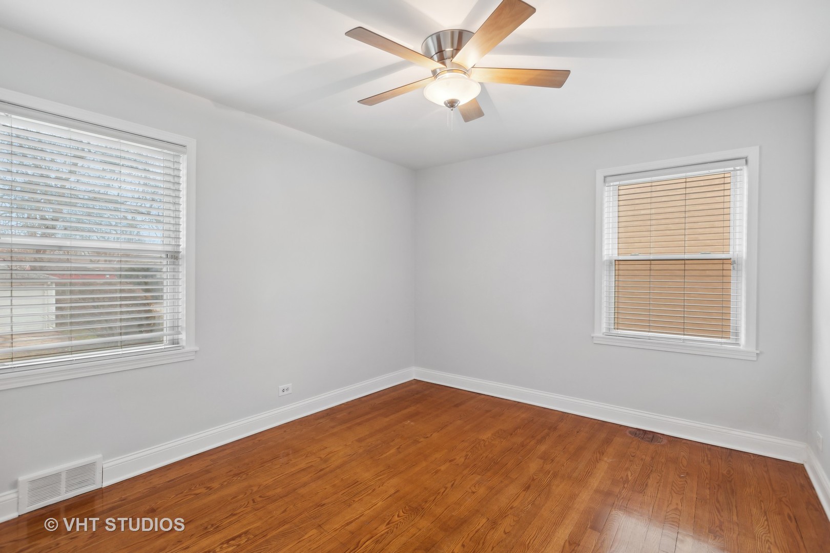 353 East Quincy Street Riverside, IL 60546 - Photo 7 of 21 a view of empty room with window